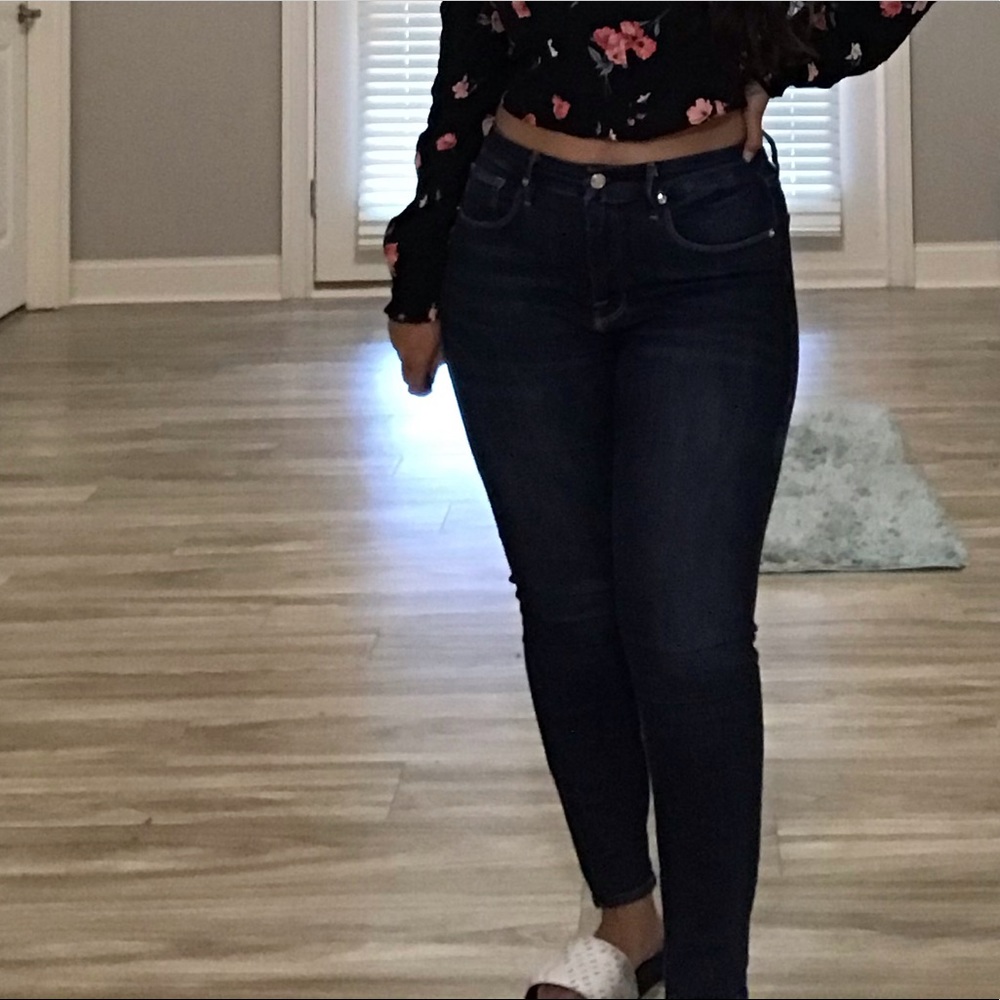 Good American jeans ( Gently used )